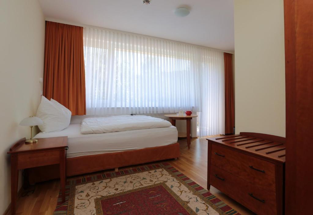 Hotel Am Rossberg Altenahr Luaran gambar