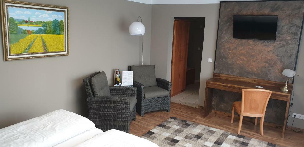 Hotel Am Rossberg Altenahr Luaran gambar