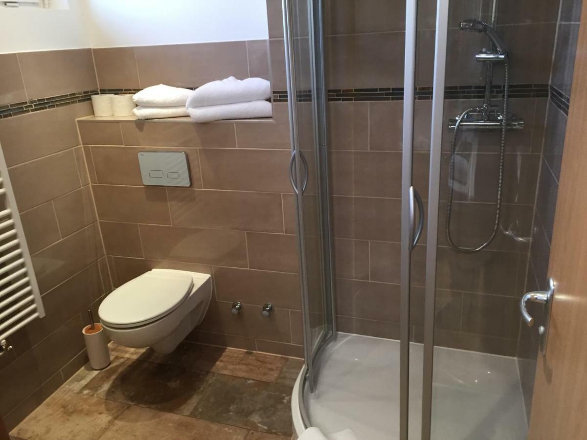 Hotel Am Rossberg Altenahr Luaran gambar