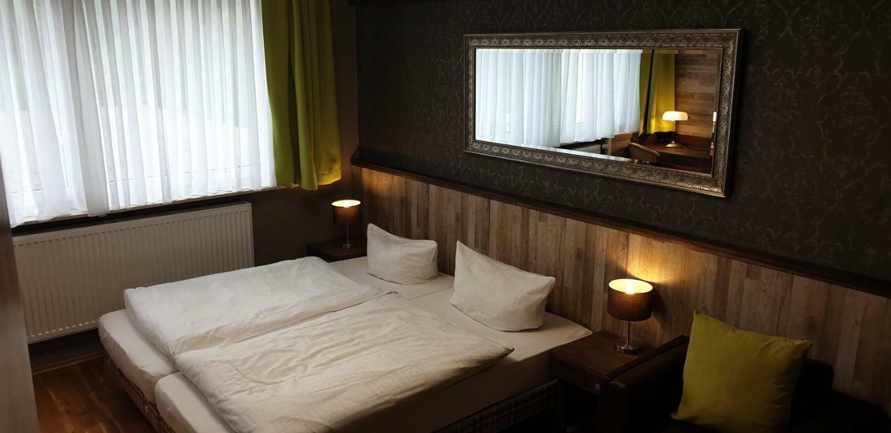 Hotel Am Rossberg Altenahr Luaran gambar