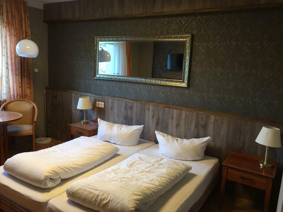 Hotel Am Rossberg Altenahr Luaran gambar